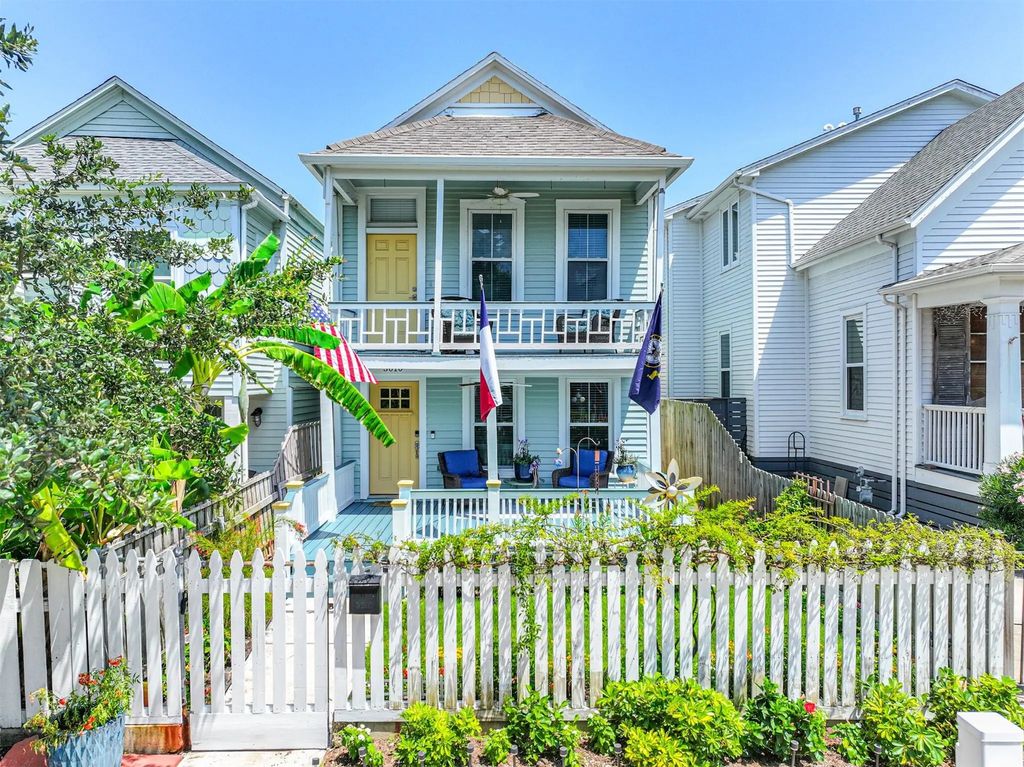 3010 Bernardo De Galvez Avenue, Galveston