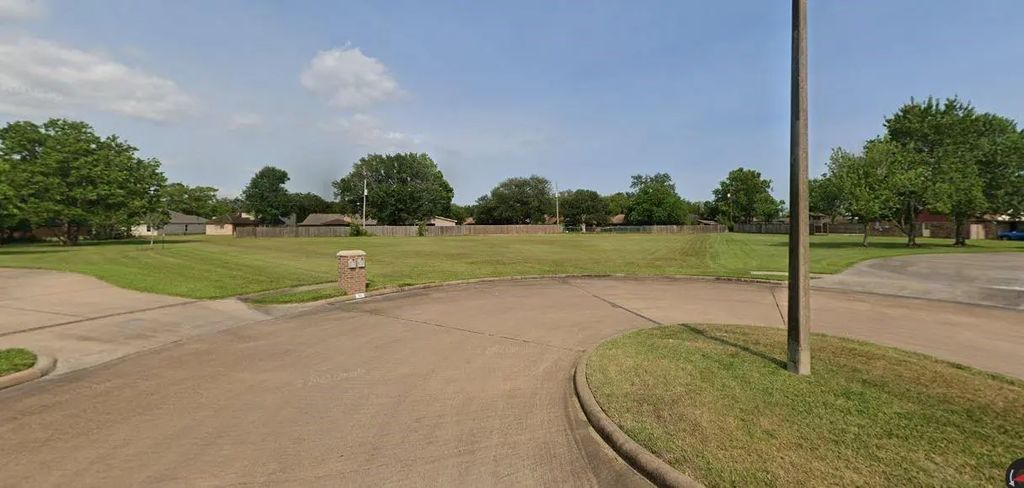 17 Harvest Glen Drive, Angleton