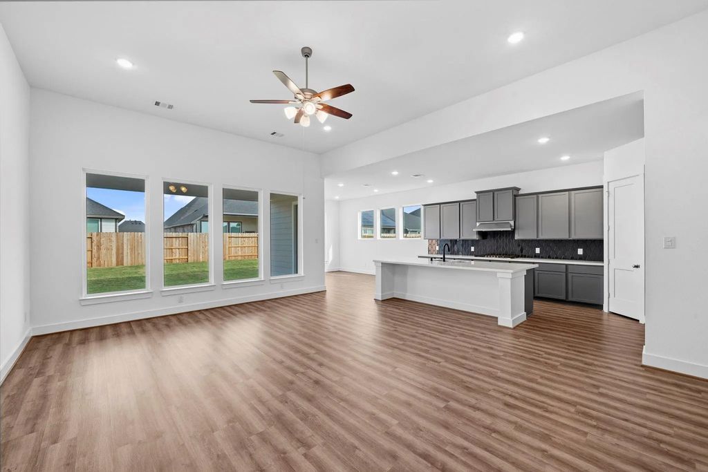 216 Sandhill Grove Trail, Waller
