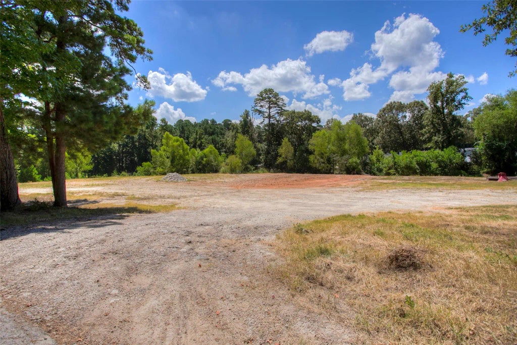 110 Allen Road, Huntsville