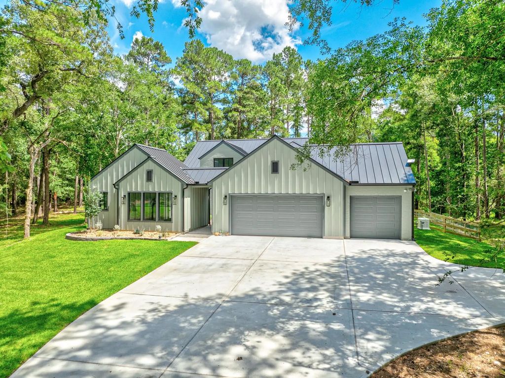21701 Dan Drive, Magnolia