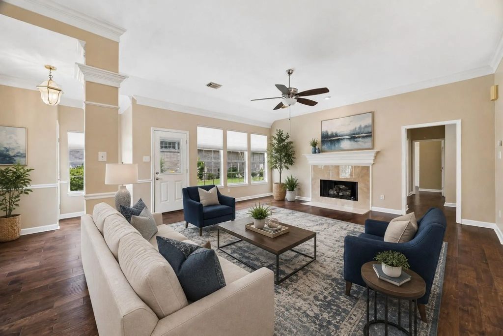 2823 N Strathford Lane, Kingwood