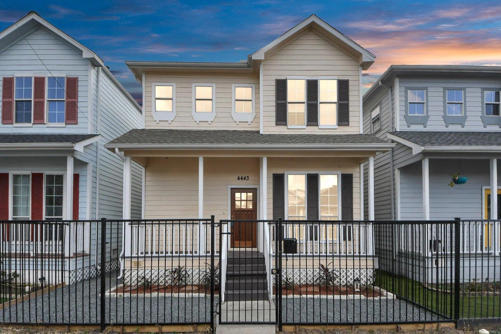4443 Spencer Street, Houston
