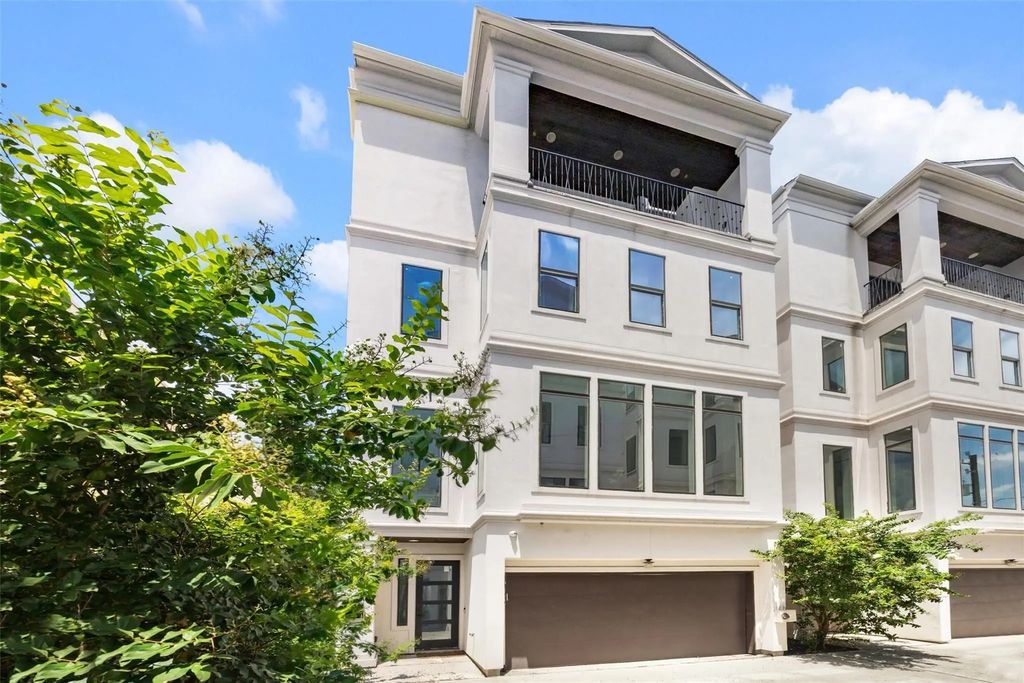 1922 Oakdale Street, Houston