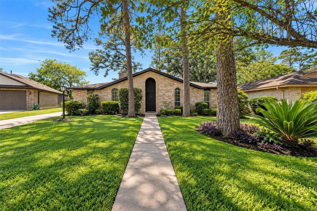 2214 Millhouse Road, Houston