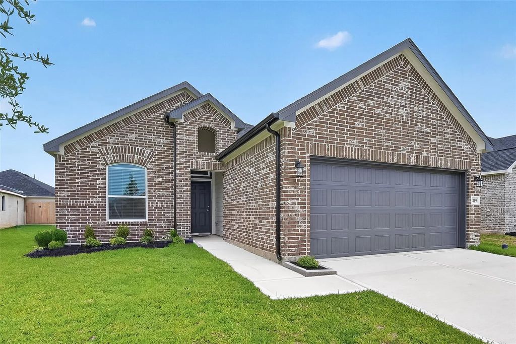 1008 Sunflower Terrace Drive, Magnolia