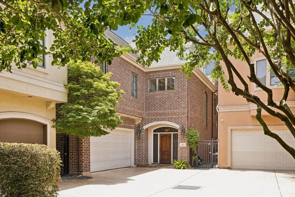 28 Hackberry Lane C, Houston