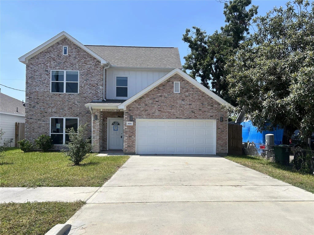 8211 James Franklin Street, Houston