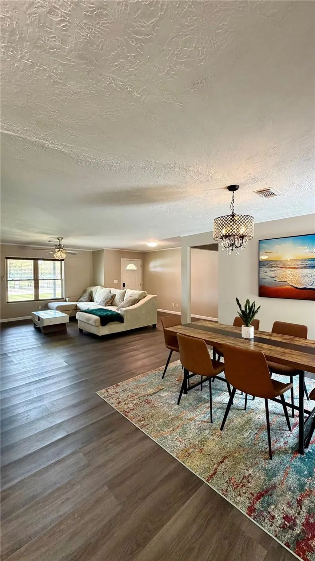 111 Grove Street, La Porte