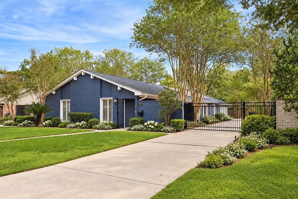 10323 Green Tree Road, Houston