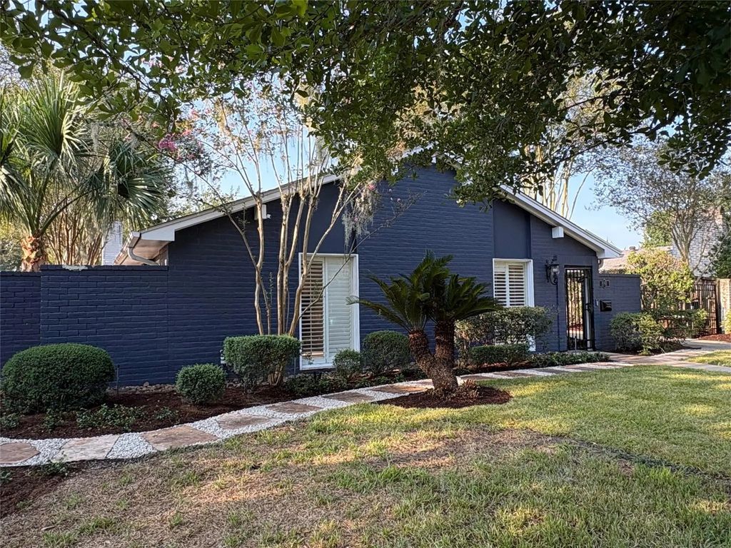 10323 Green Tree Road, Houston