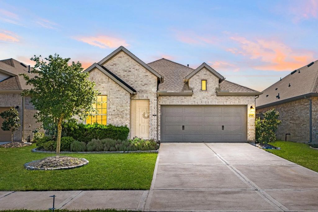 2715 Chestnut Oak Circle, Brookshire