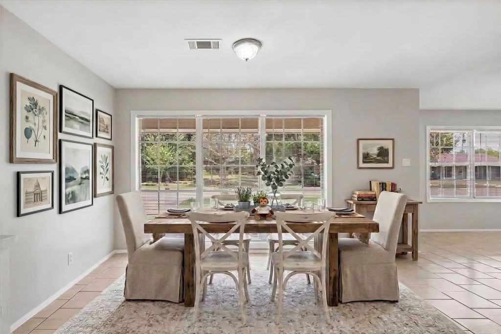10214 Torrington Lane, Houston