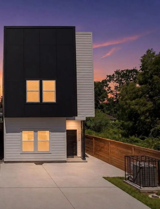 8323 Observatory Street A/b, Houston