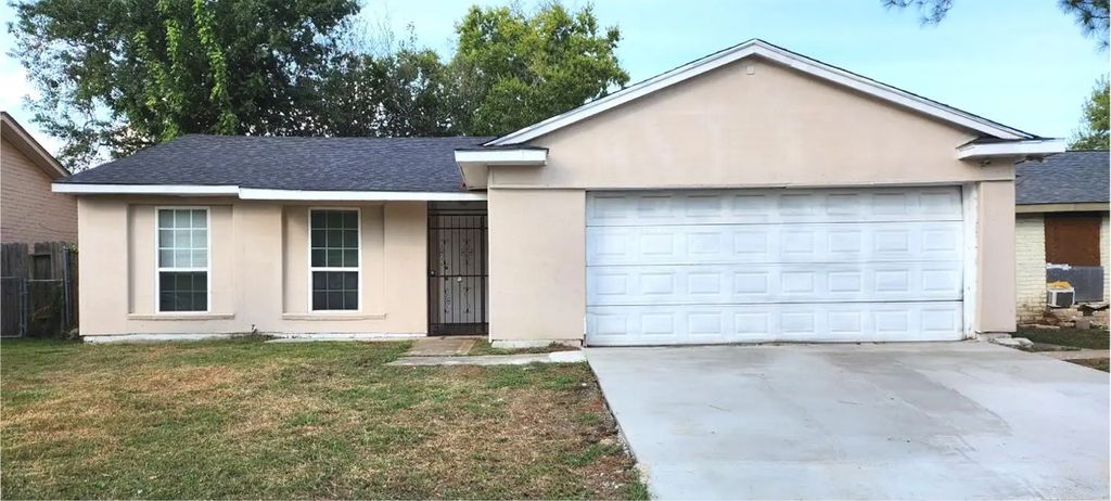 15829 Ridgeroe Lane, Houston
