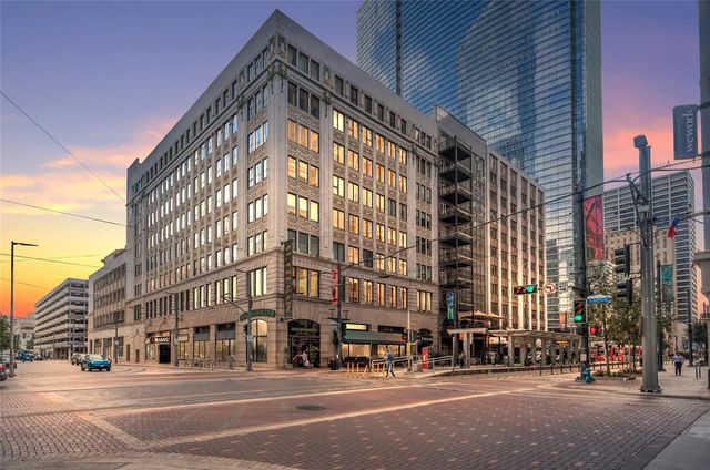 705 Main Street 215, Houston