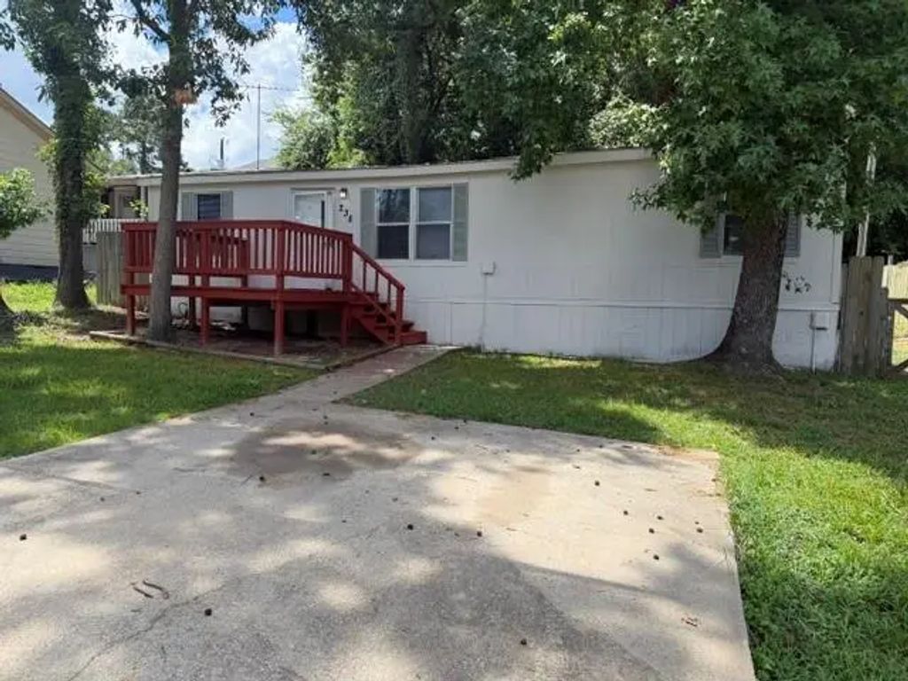 238 Northlawn, Montgomery