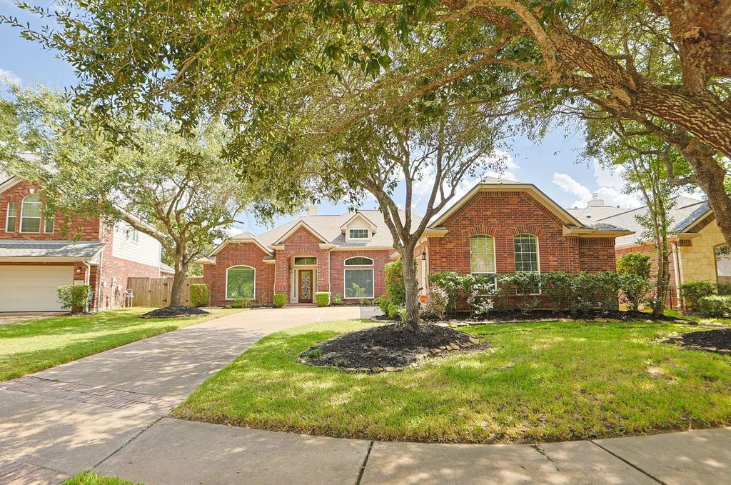 2215 Dorman Court, Katy