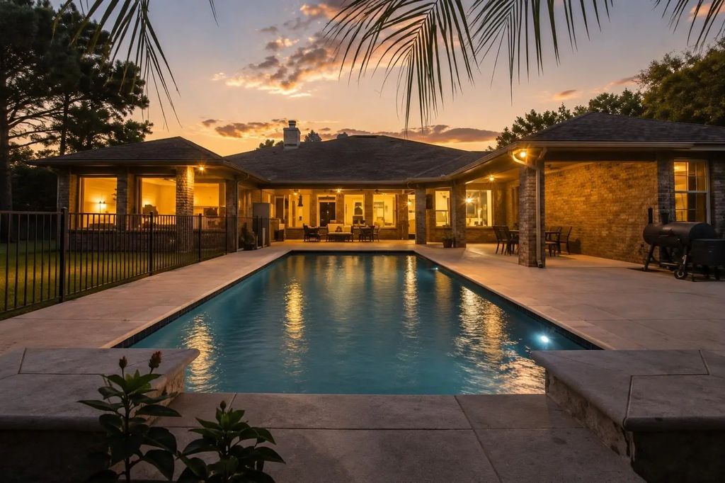 8992 Wind Jammer Lane, Montgomery