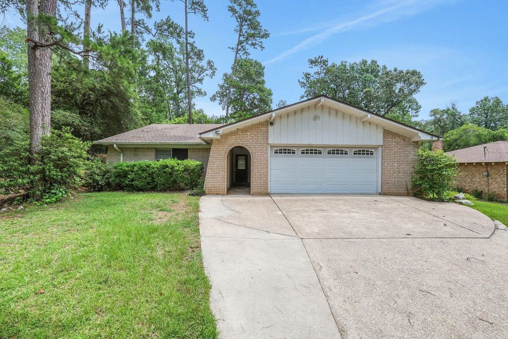 113 Hillendale Drive, Livingston