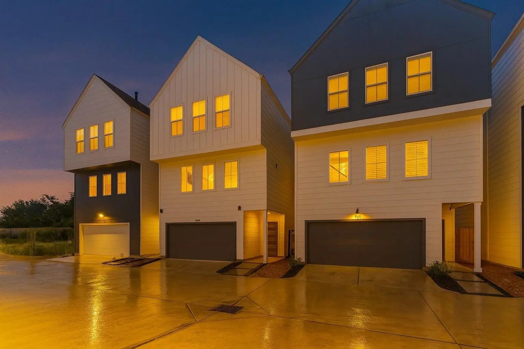 8319 Springwood Canyon Lane, Houston