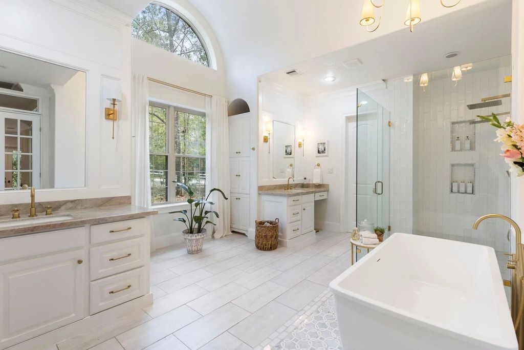 7421 Enchanted Stream Drive, Conroe