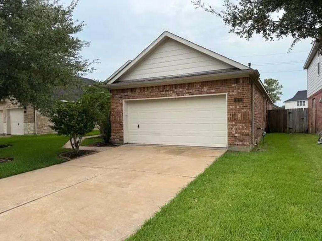 13212 Castlewind Lane, Pearland