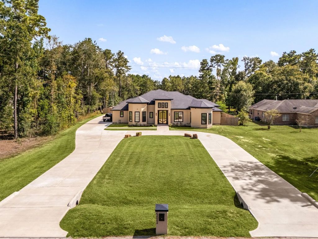 23064 Volga Drive, Porter
