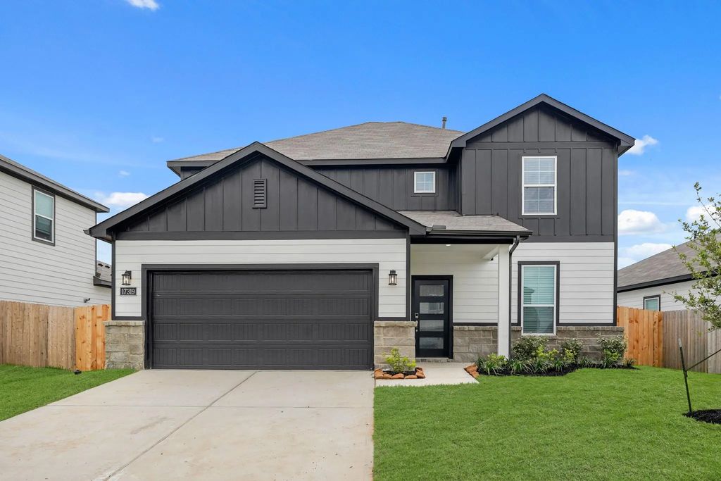 17319 White Peace Drive, Waller