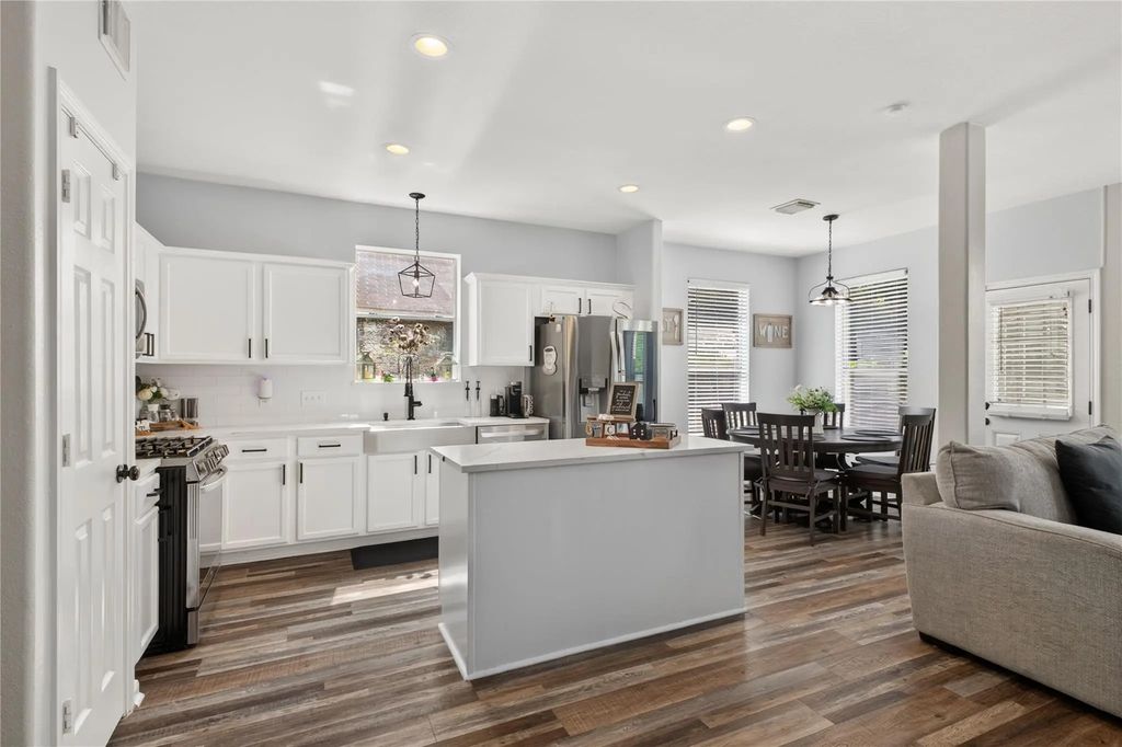 17307 Thicket Hollow Lane, Cypress