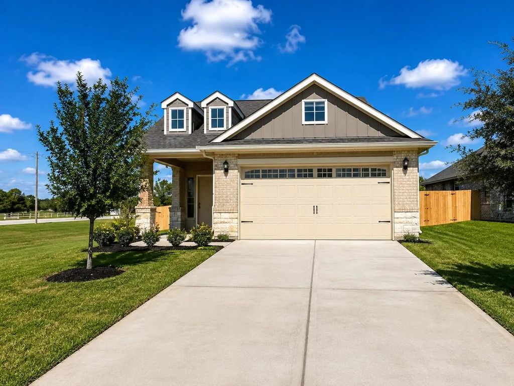 2954 Garzita Court, Wharton