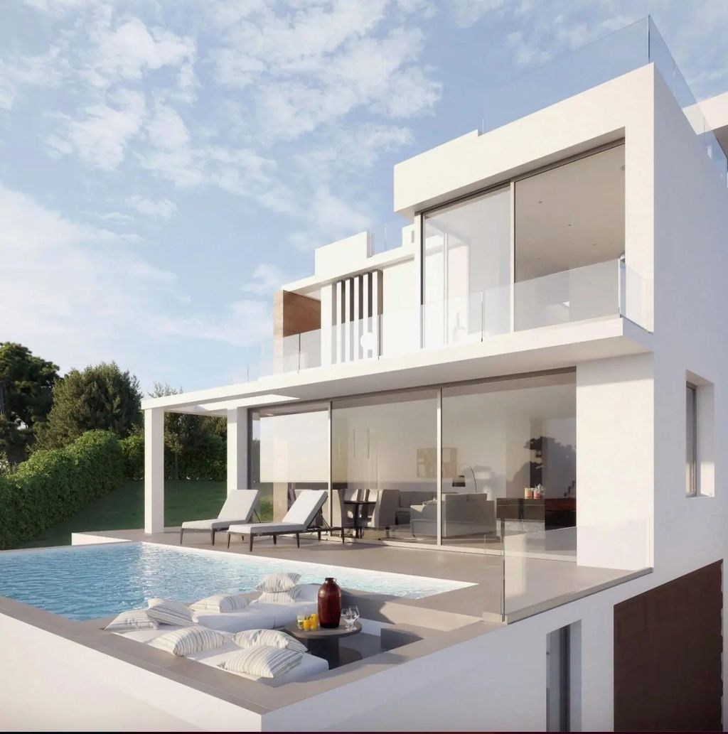 Villa Molina, 