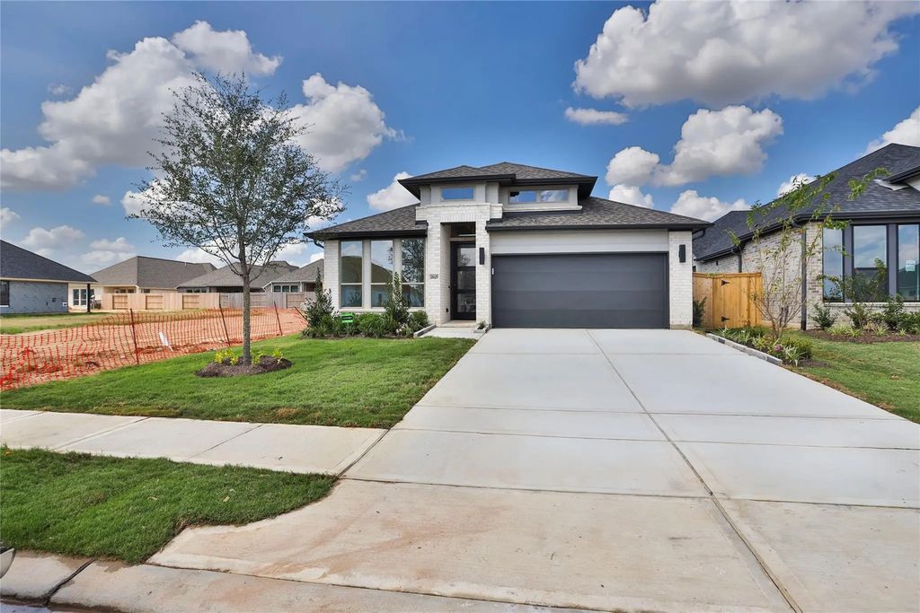 18619 Shamrock Isle Court, Hockley