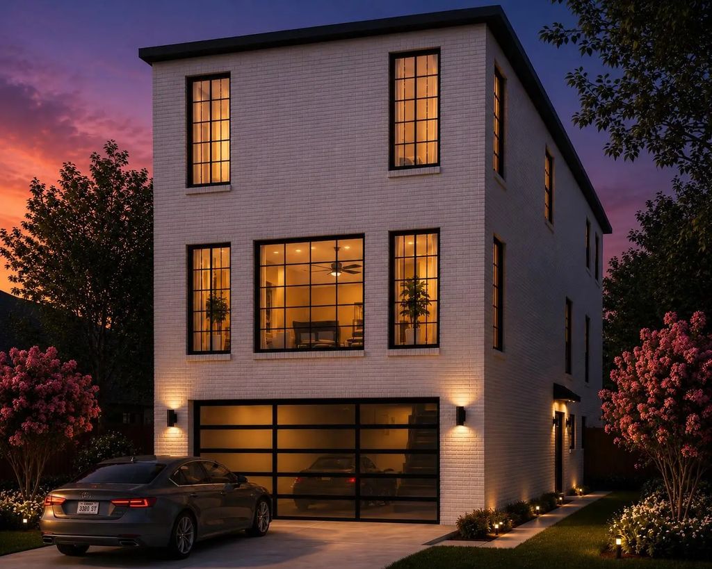 221 E 33rd Street, Houston
