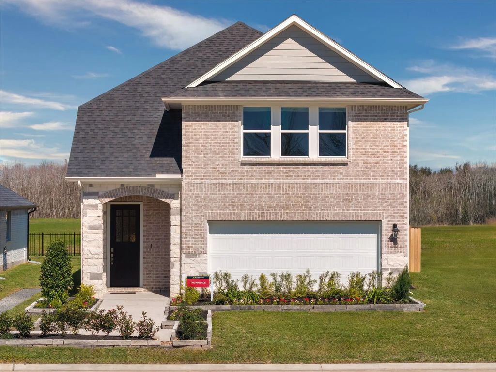 207 Rose Laurel Drive, Alvin