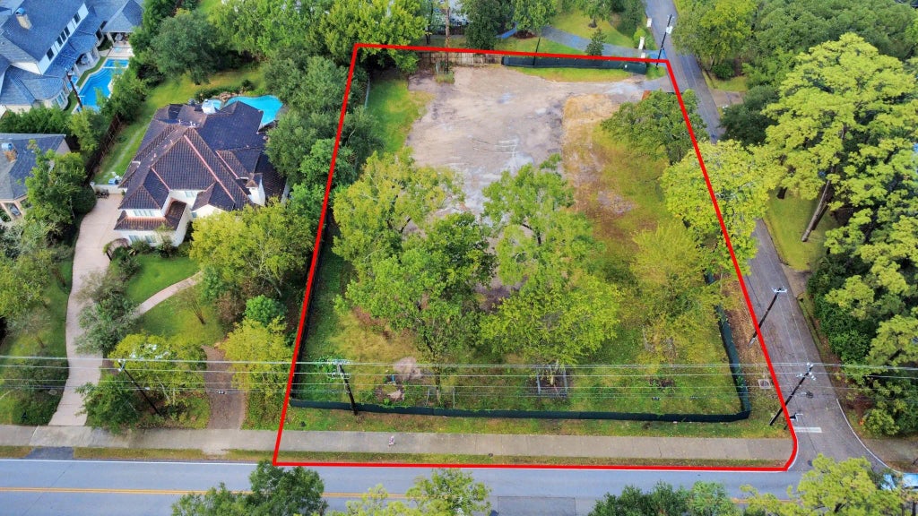 12003 Tall Oaks Street, Bunker Hill Village