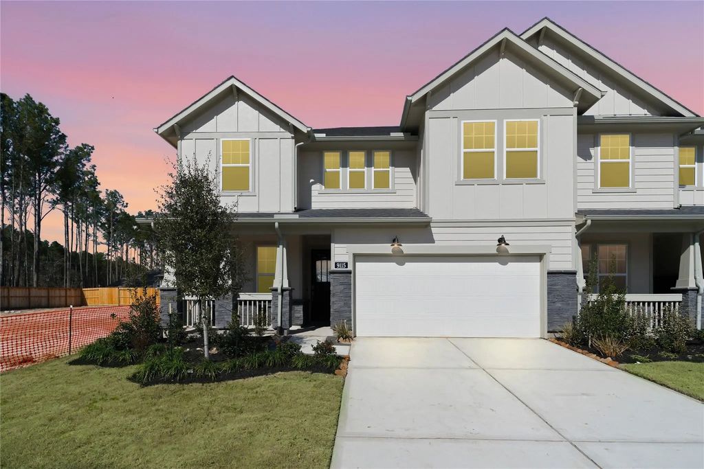9115 Petroglyph Point Court, Porter