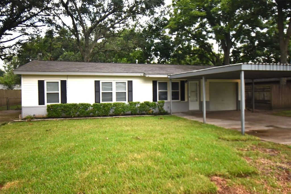 509 David Avenue, League City