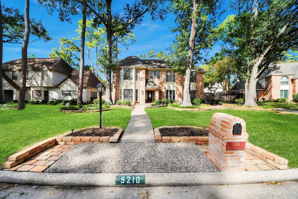 5210 Fountainbridge Lane, Houston