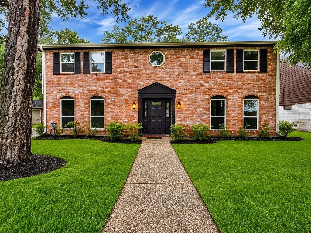 4023 Laverock Road, Spring
