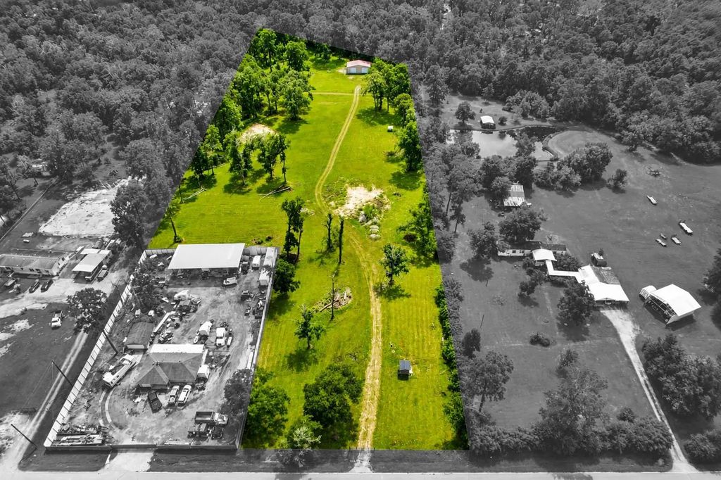 20435 Shady Lane, Crosby