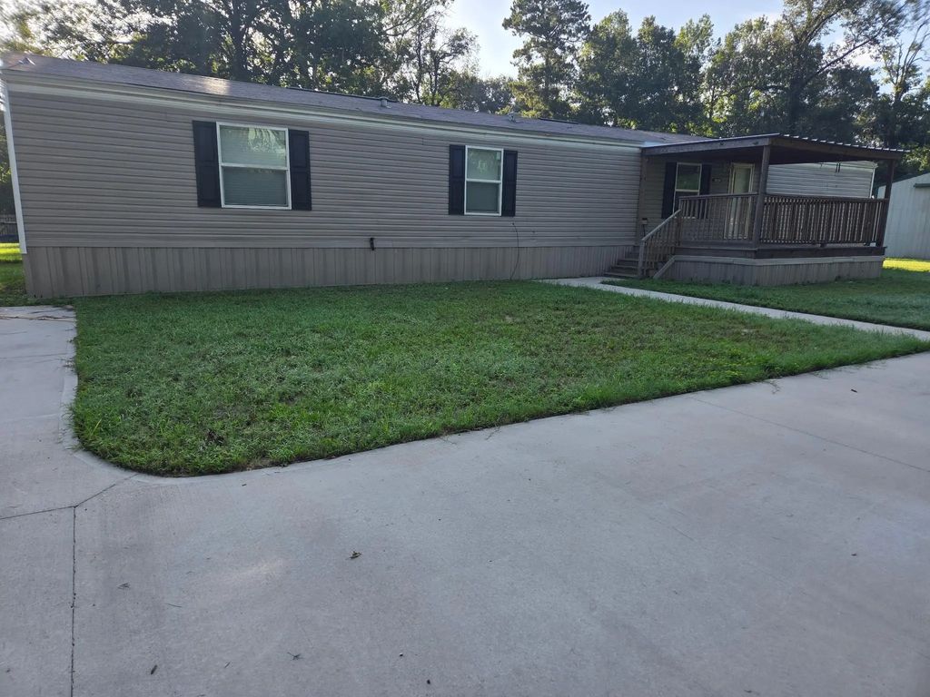 24330 Creekwood Drive, Splendora