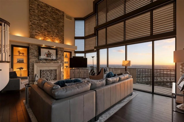 3350 Mccue Road 2402, Houston