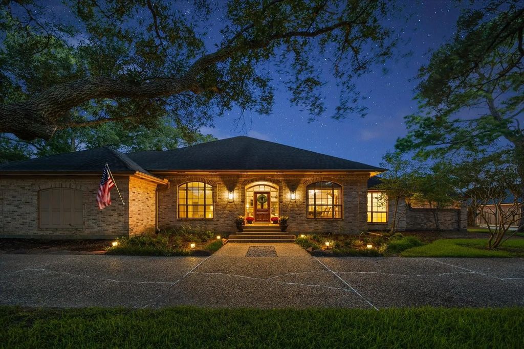19815 Gulfwind Court, Houston