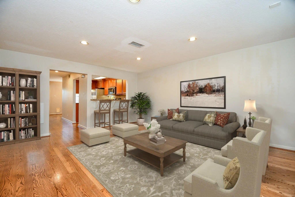 5244 Arboles Drive 6, Houston