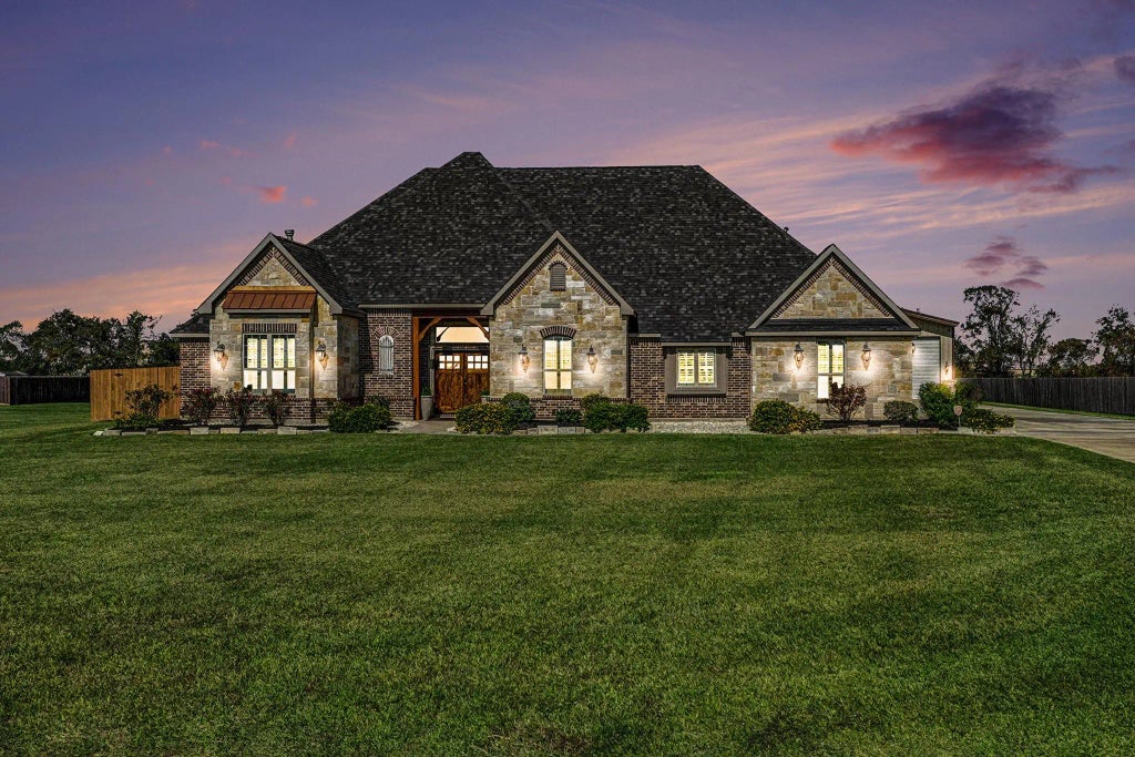 4527 Majestic Drive, Baytown