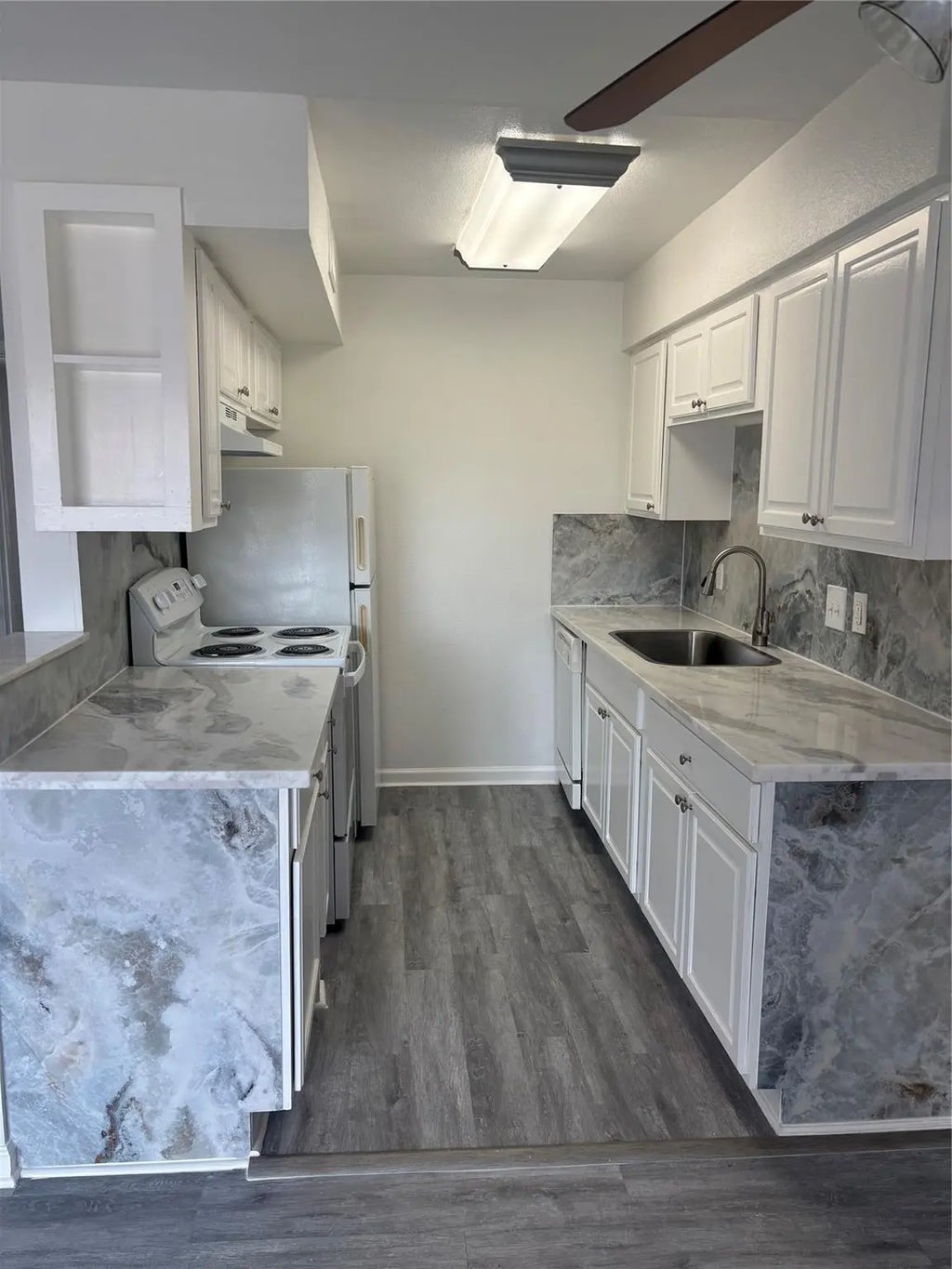 2828 61st Street 106, Galveston