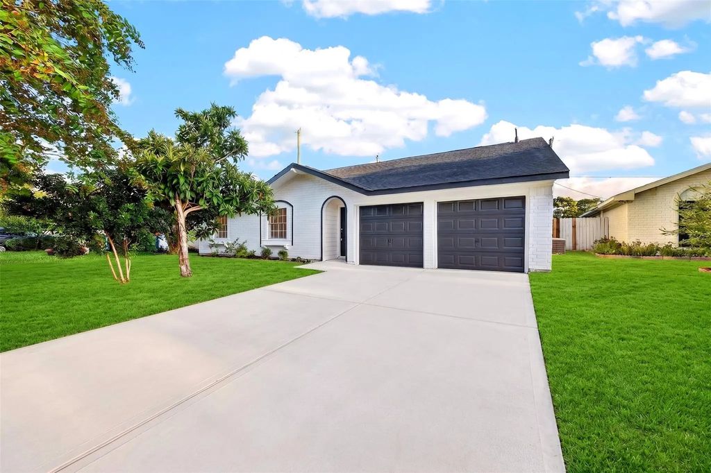 12026 Sela Lane, Houston