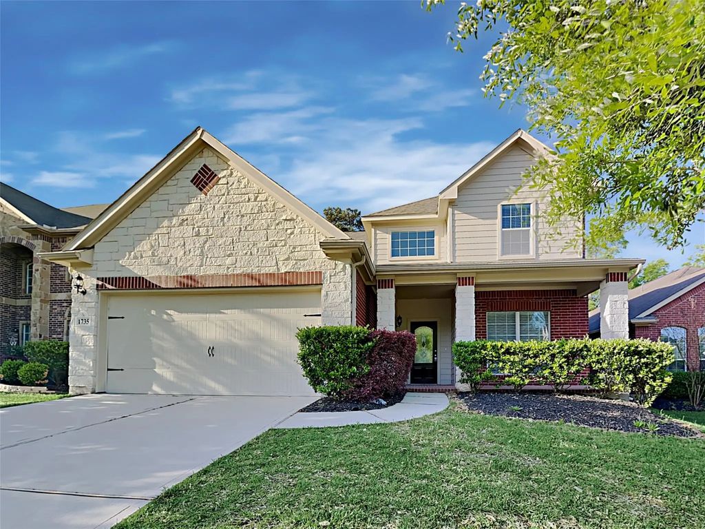 1735 Park Oak Drive, Conroe