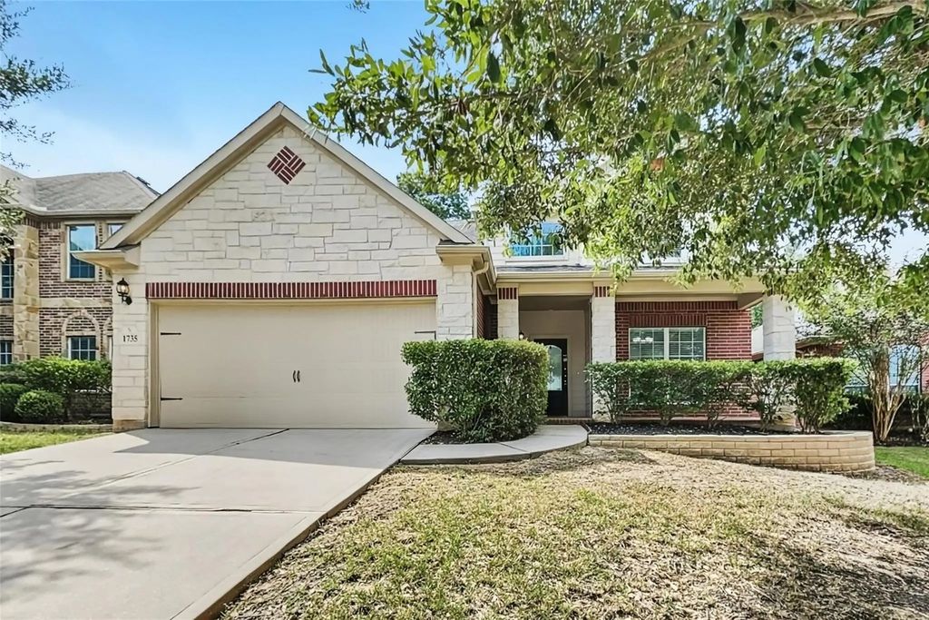1735 Park Oak Drive, Conroe
